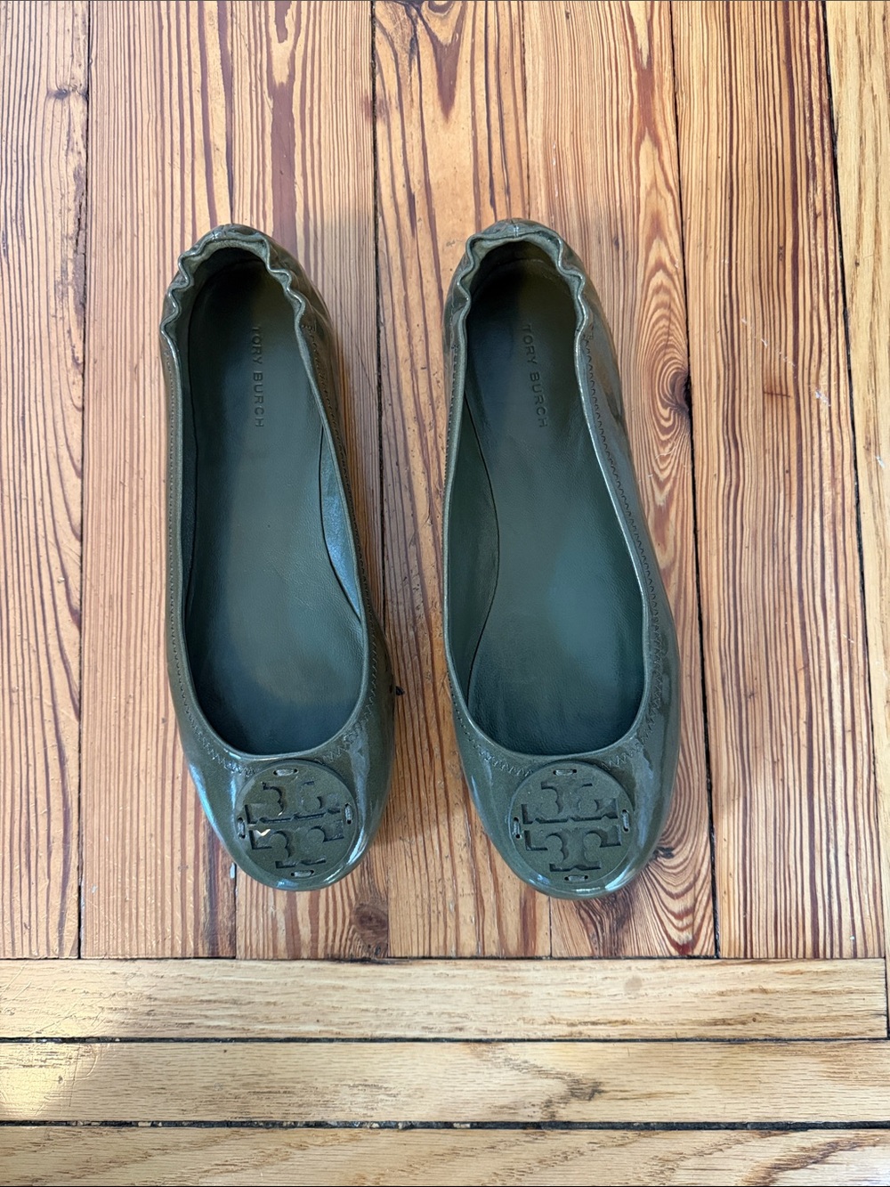 Tory Burch Olive Green Logo Ballet Flats